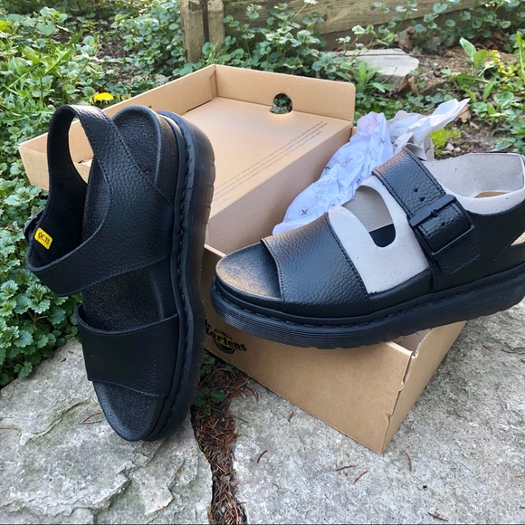 Dr. Martens Shoes - NIB Black Doc Martens Romi Sandals UK 4 US 6
